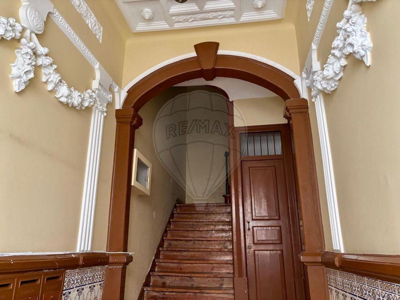 4 bedrooms Apartment in Lisbon, Portugal No. 94163