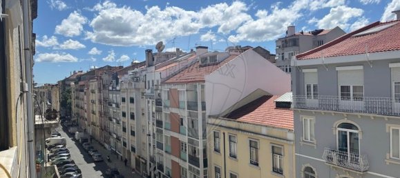 4 bedrooms Apartment in Lisbon, Portugal No. 94163 18