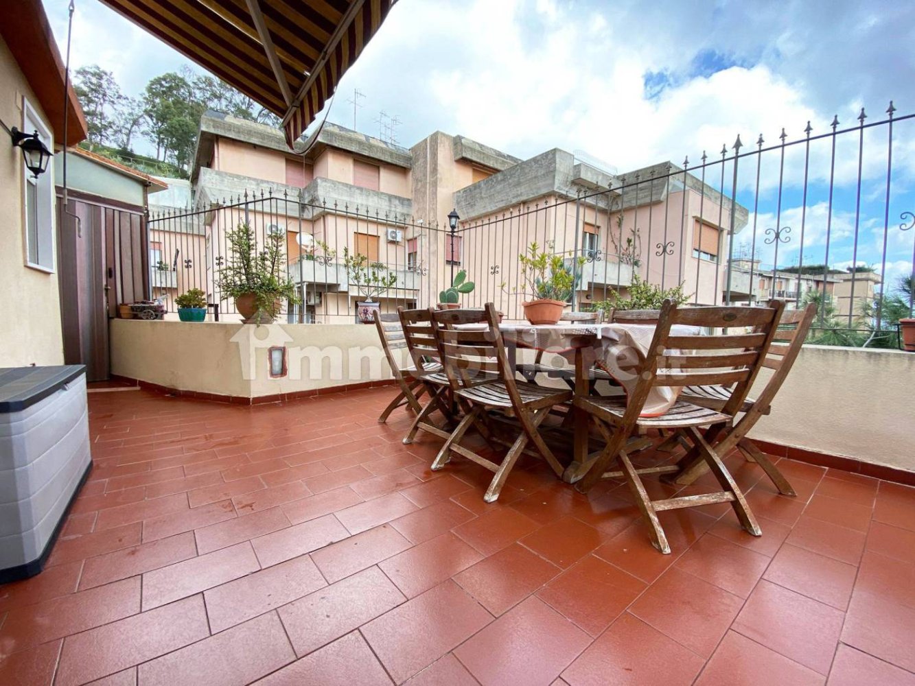 2 Schlafzimmer Penthouse in Messina, Italy, Nr. 85270