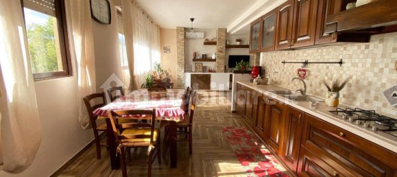 2 Schlafzimmer Penthouse in Messina, Italy, Nr. 85270 18