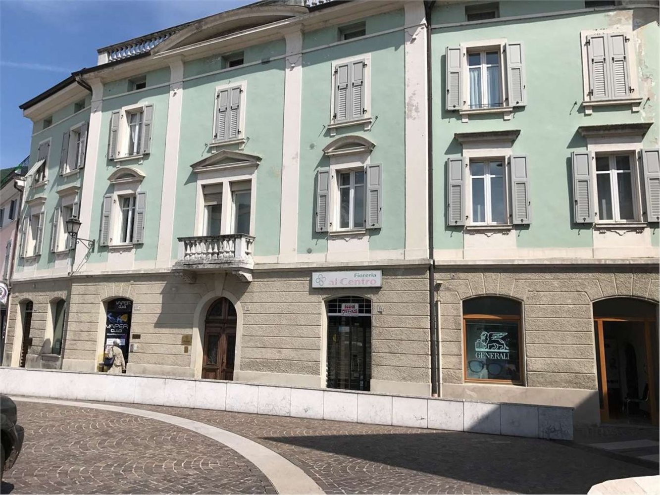 78m² Commercial property in Mori, Italy No. 62884