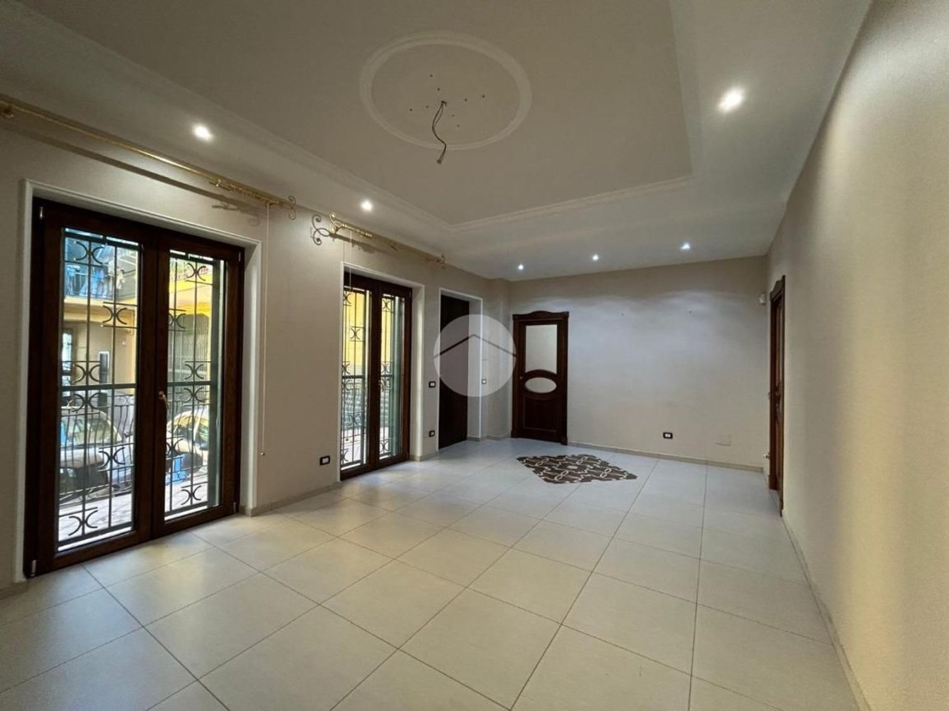 4-Zimmer Wohnung in Afragola, Italy, Nr. 276690