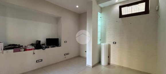 4-Zimmer Wohnung in Afragola, Italy, Nr. 276690 12