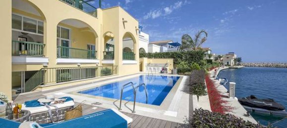 4 bedrooms Villa in Limassol, Cyprus No. 18622 7