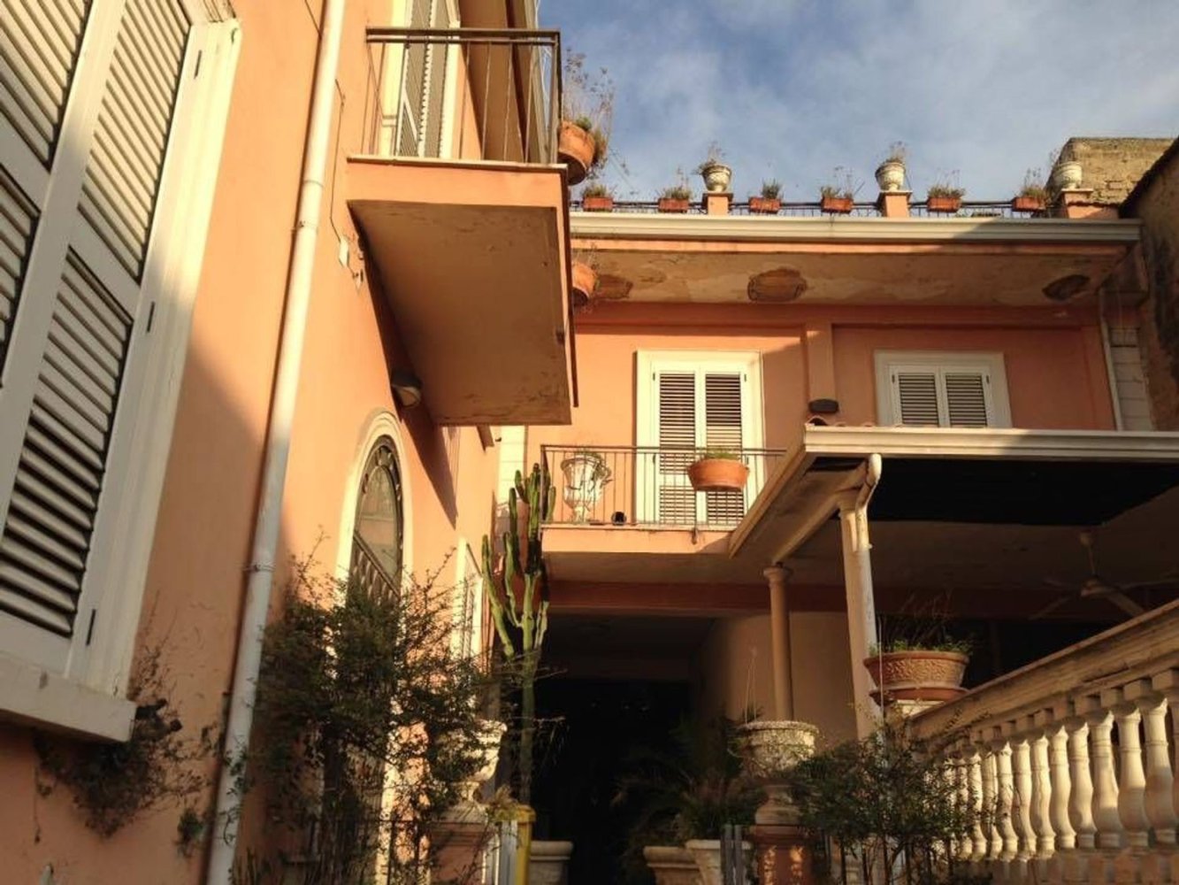 Villa de 10 divisões em Caserta, Italy N.º 179317