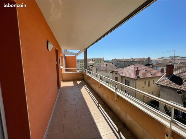 3 غرف نوم شقة في Bourg-en-Bresse, France رقم 311418