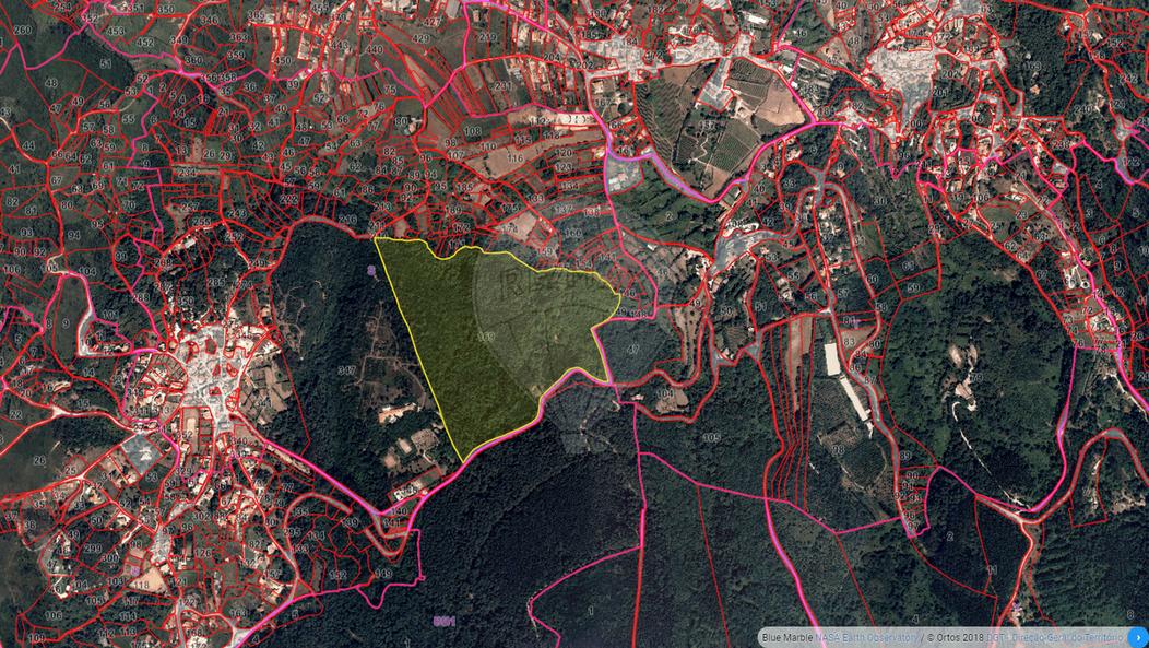  Land in Colares, Portugal No. 71108