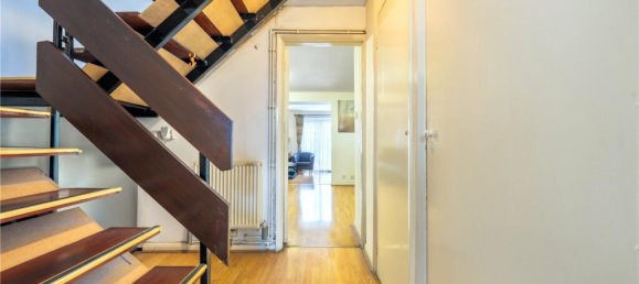 3 bedrooms House in Colindale, United Kingdom No. 7837 8