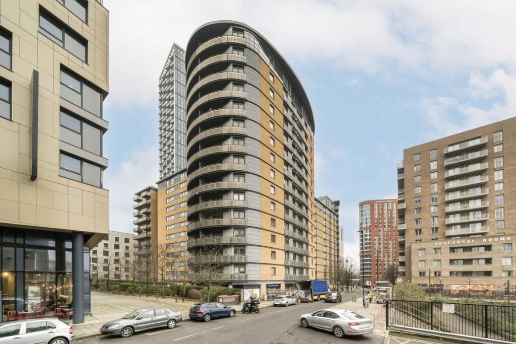 1 bedroom Apartment in Acton, United Kingdom No. 10049