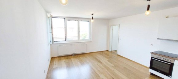 2-salle Appartement à Brigittenau, Austria No. 129674 3