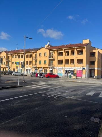 1-Zimmer Garage in Alba, Italy, Nr. 144005