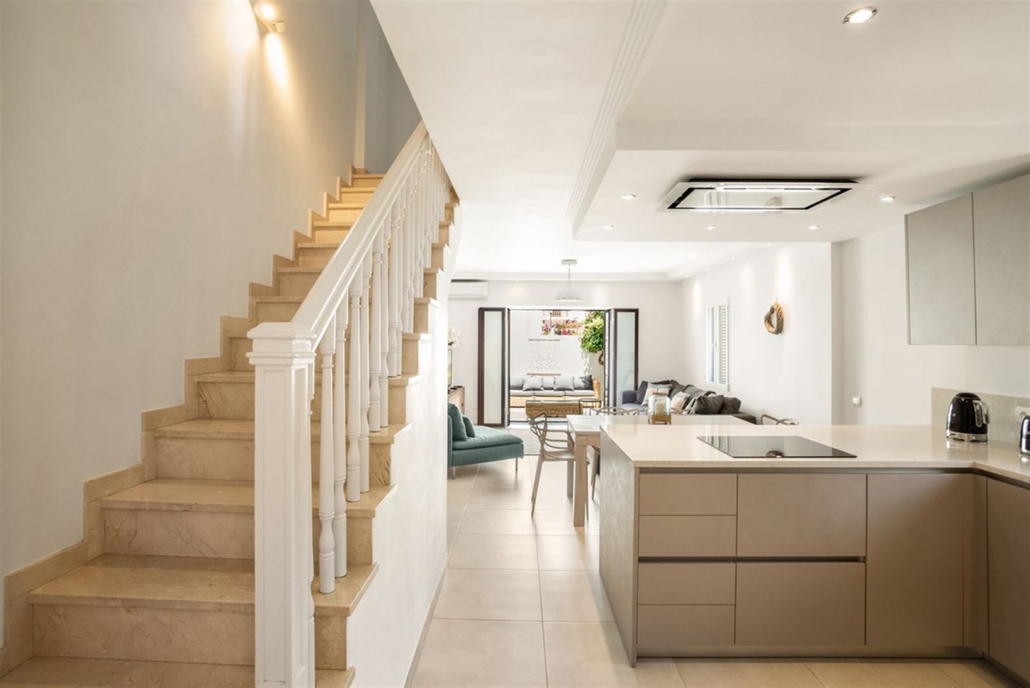 3 Schlafzimmer Stadthaus in Estepona, Spain, Nr. 30072