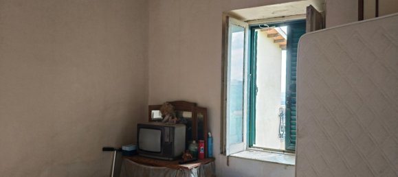 3 rooms Apartment in Torrita Tiberina, Italy No. 279543 7