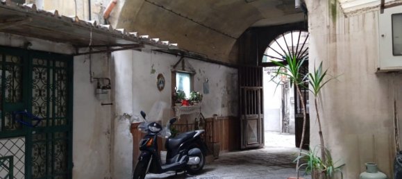 3 rooms Apartment in Naples, Italy No. 222629 11