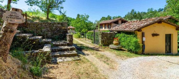 10 bedrooms House in Terranuova Bracciolini, Italy No. 228493 14