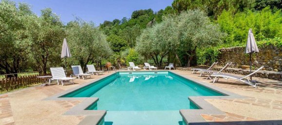 10 bedrooms House in Terranuova Bracciolini, Italy No. 228493 33