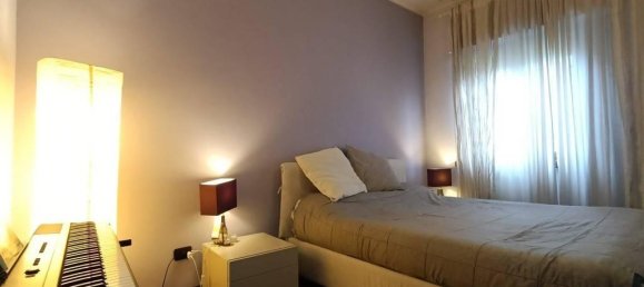 Casa de 4 habitaciónes en Rome, Italy No. 28145 11