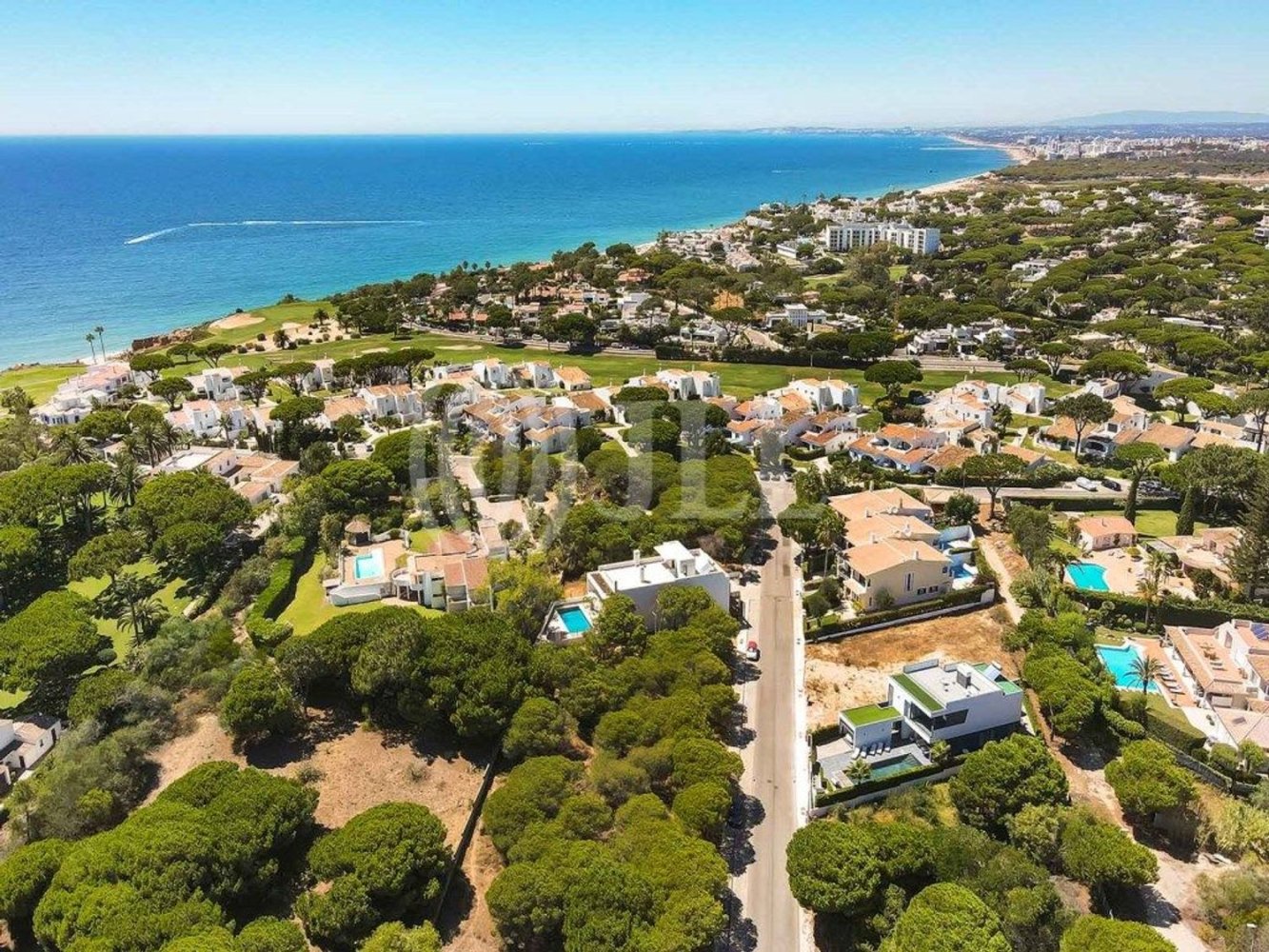  قطعة أرض في Almancil, Portugal 530متر مربع رقم 113828