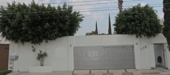 3 bedrooms House in Queretaro, Mexico No. 163516 2