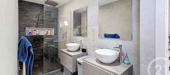 3 bedrooms House in Sartrouville, France No. 170717 26