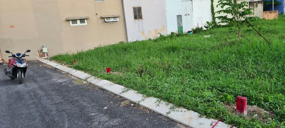 68m² Land in District 7, Vietnam No. 7737