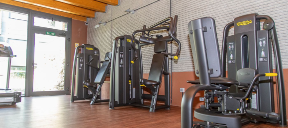 Apartamento de 2 dormitorios en Majadahonda, Spain No. 172311 10