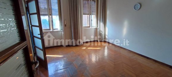 3 bedrooms House in Lissone, Italy No. 311122 4