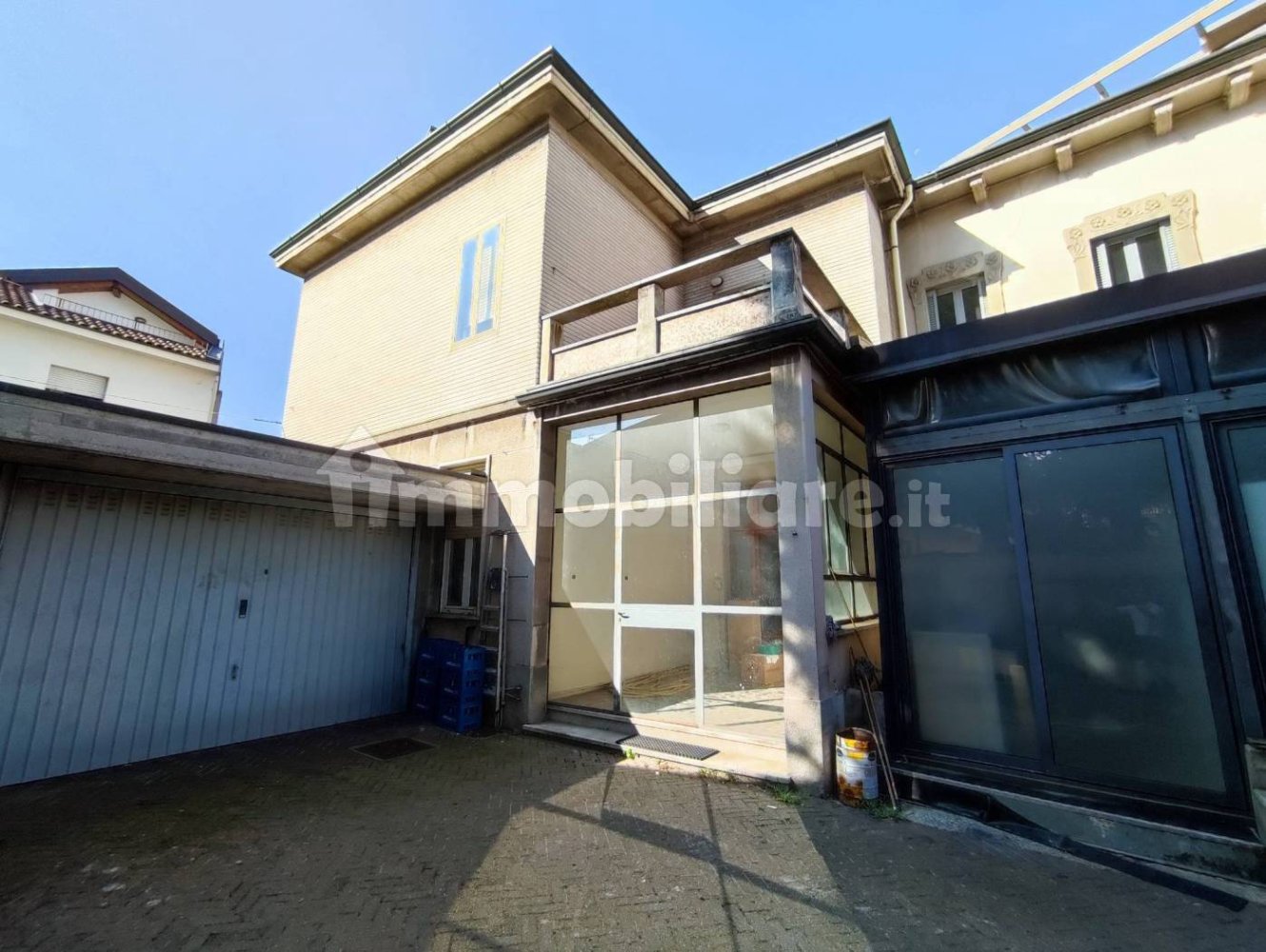 3 bedrooms House in Lissone, Italy No. 311122