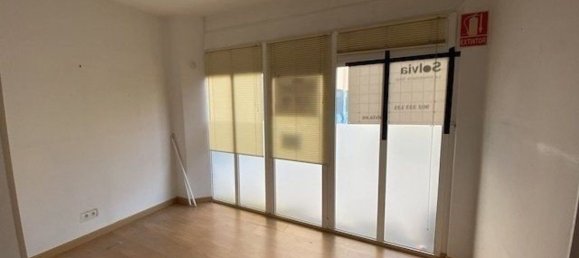 Propiedad comercial en León, Spain 324 m² No. 71414 2