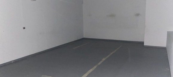 Propiedad comercial en León, Spain 324 m² No. 71414 8