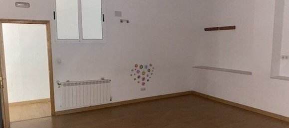 Propiedad comercial en León, Spain 324 m² No. 71414 5