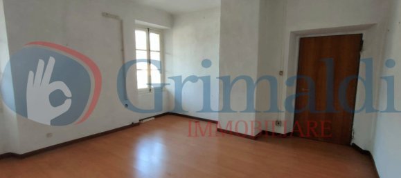 4 rooms Warehouse in Grugliasco, Italy No. 323050 7
