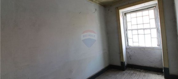 257m² Building in Belmonte, Portugal No. 64969 16