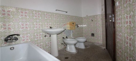 257m² Building in Belmonte, Portugal No. 64969 19