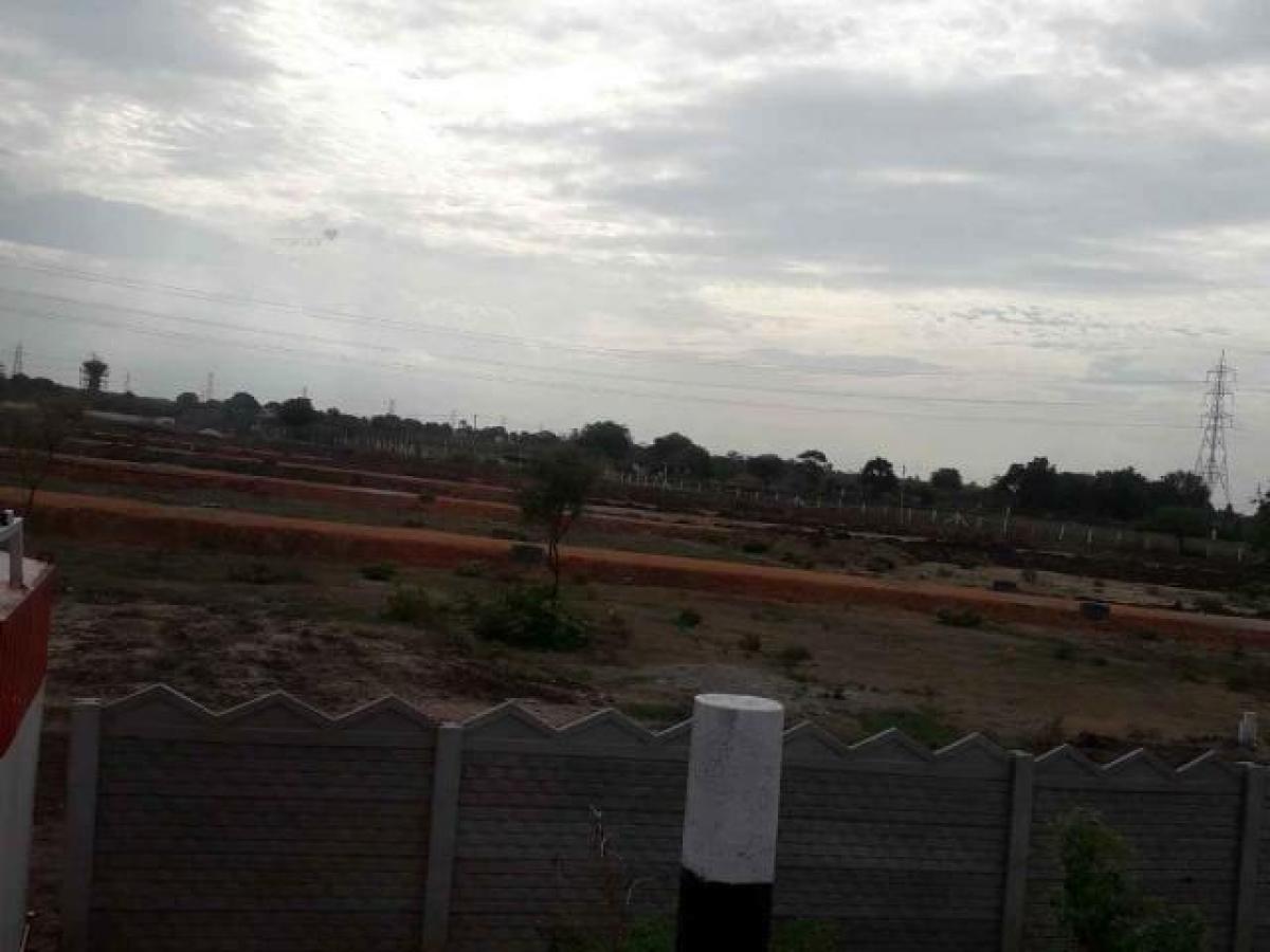  قطعة أرض في Hyderabad, India رقم 40891