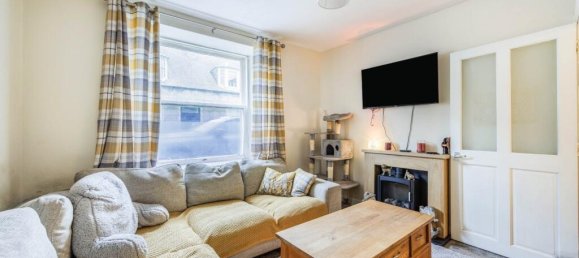  House in Huntly, United Kingdom No. 2756 2