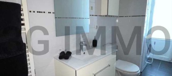 Dúplex de 10 dormitorios en Bourges, France No. 200570 12