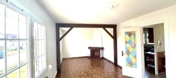 2 bedrooms House in Oise, France No. 307691 2