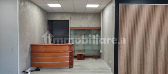 1-salle Propriété commerciale à Guidonia Montecelio, Italy No. 264647 4