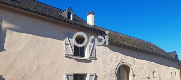 3 bedrooms House in Herrere, France No. 108874 2