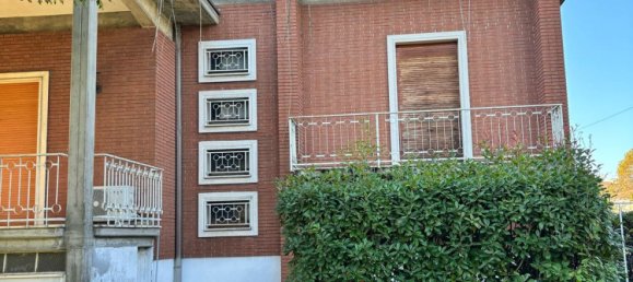 5 rooms Villa in San Secondo Parmense, Italy No. 256789 24