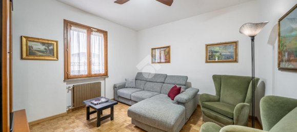 7-salle Villa à Reggio Emilia, Italy No. 38729 49