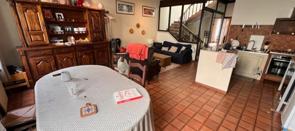 Casa de 4 dormitorios en Bazas, France No. 97447 3