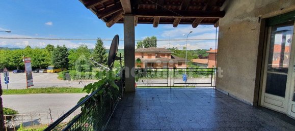 9 bedrooms House in Monchiero, Italy No. 56185 3