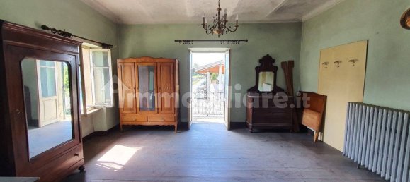 9 bedrooms House in Monchiero, Italy No. 56185 11