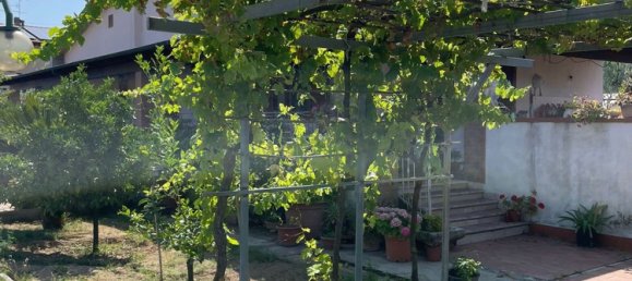 15 غرف نوم فيلا في Viareggio, Italy رقم 347486 23