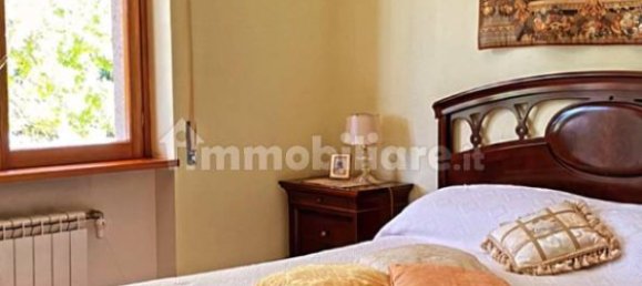 4 bedrooms Apartment in Rome, Italy No. 200809 14