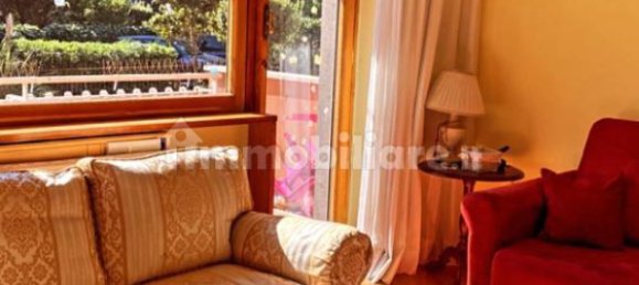 4 bedrooms Apartment in Rome, Italy No. 200809 8