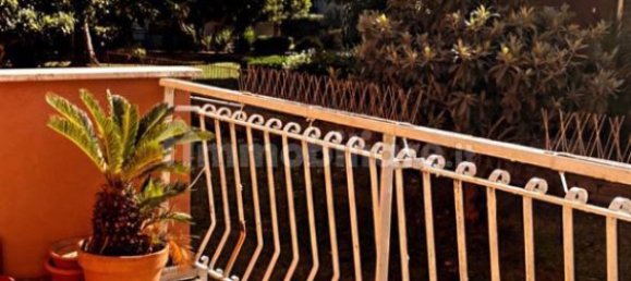 4 bedrooms Apartment in Rome, Italy No. 200809 32