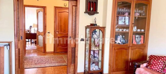 4 bedrooms Apartment in Rome, Italy No. 200809 9